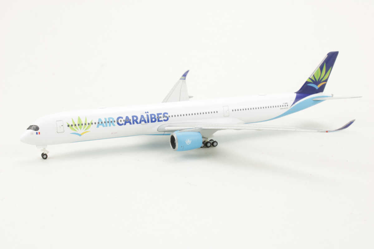 Airbus A350-1000 Air Caraibes F-HMIL Herpa 536837 1:500 – Bild 3