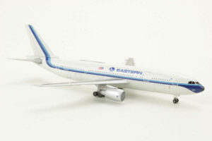 Alternative view of Airbus A300-B4 Eastern N204EA Dragon Wings 55247 1:400