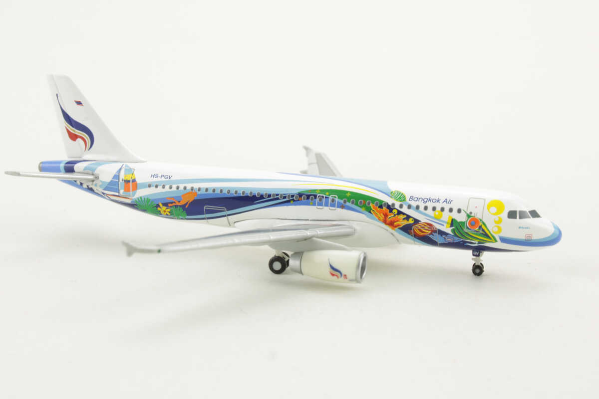 Airbus A320 Bangkok Airways "Samui" HS-PGV Herpa 561778 1:400 - Image 2