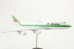 Alternative view of Boeing 747-200 Alitalia Schabak 851/15 1:250