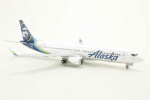 Alternative view of Boeing 737 MAX 9 Alaska Airlines N913AK Gemini Jets G2ASA855 1:200