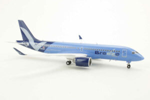 Alternative view of Airbus A220-300 Breeze N203BZ Gemini Jets G2MXY1072 1:200