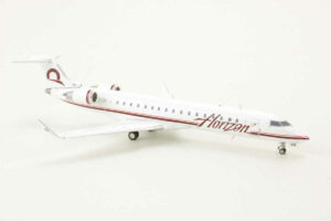 Alternative view of Bombardier CRJ-700 Horizon Air N606QX Gemini Jets G2QXE333 1:200