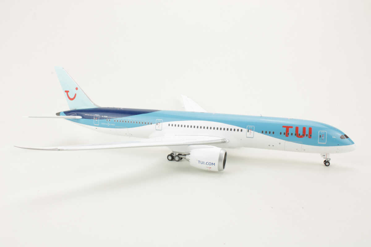 Boeing 787-9 TUI G-TUIM Gemini Jets G2TOM908 1:200 - Image 2