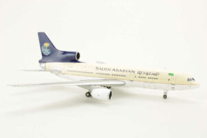 Alternative view of Lockheed L-1011-385-3 Saudi Arabian HZ-HM5 JC Wings JC2058 1:200