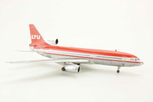 Alternative view of Lockheed L-1011-385-3 LTU D-AERT JC Wings JC2119 1:200