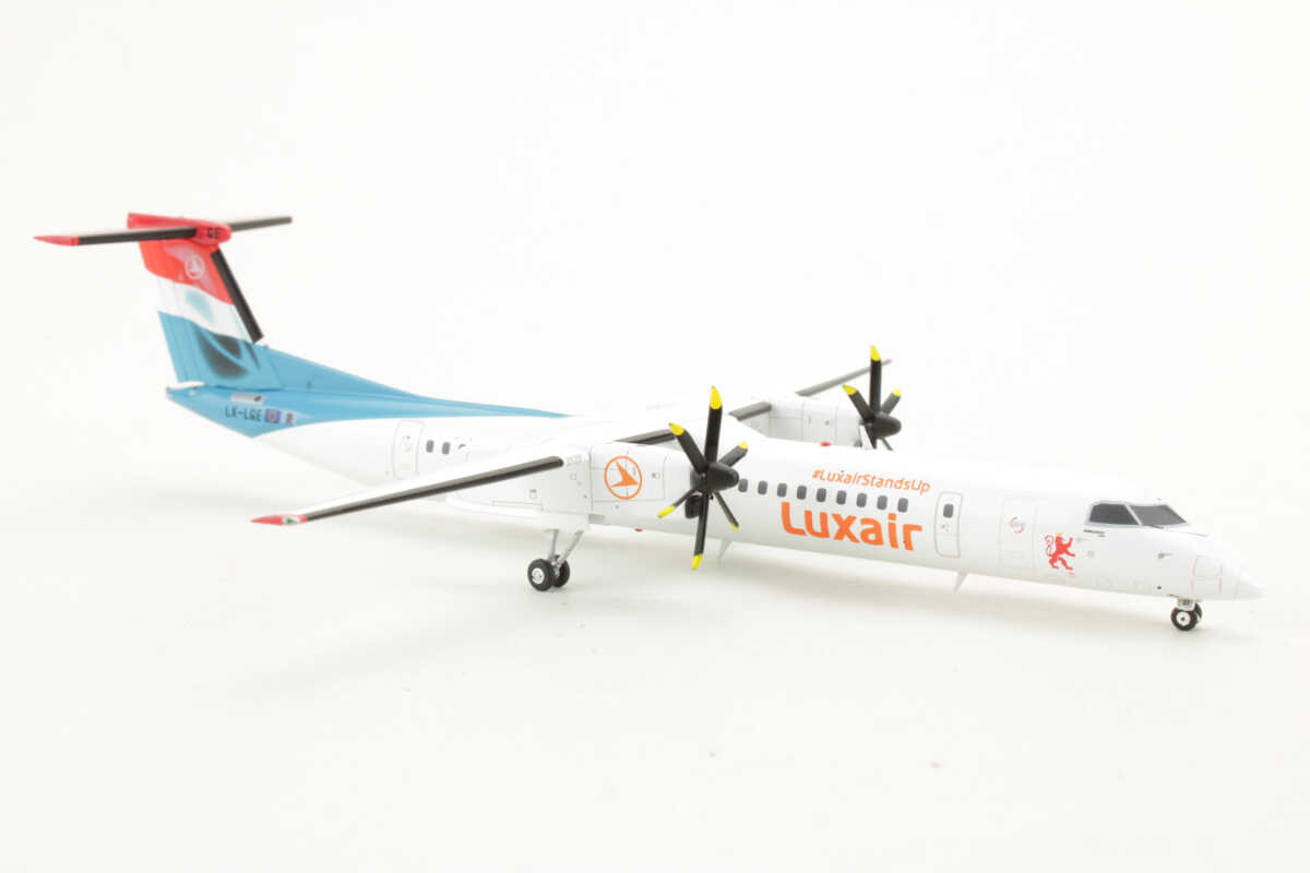 Bombardier Q400 Luxair LX-LGE JC Wings XX20169 1:200 - Image 2
