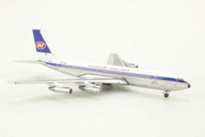 Alternative view of Boeing 707-320C JAT Yugoslav Airlines YU-AGG Aeroclassics 1:400