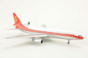 Alternative view of Lockheed L-1011-1 Dragonair VR-HOD NG Models 31022 1:400