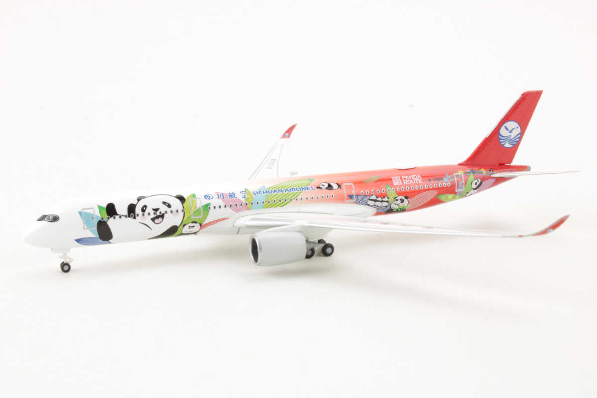 Airbus A350-900 Sichuan Airlines "Panda Route" B-306N Herpa 534499 1:500 – Bild 3