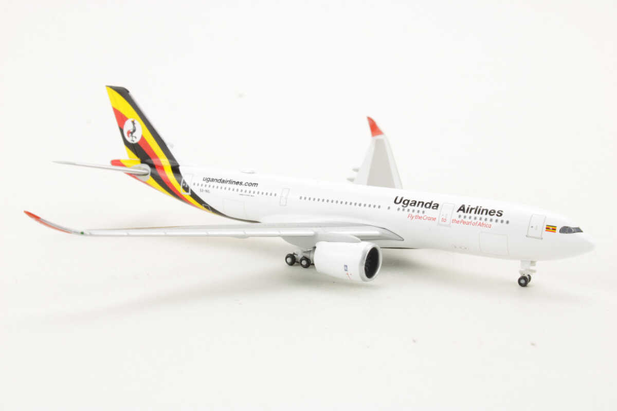 Airbus A330-800neo Uganda Airlines 5X-NIL Herpa 535427 1:500 – Bild 2