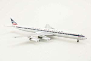 Alternative view of Douglas DC-8-61 Delta Air Lines N822E Aeroclassics 1:400