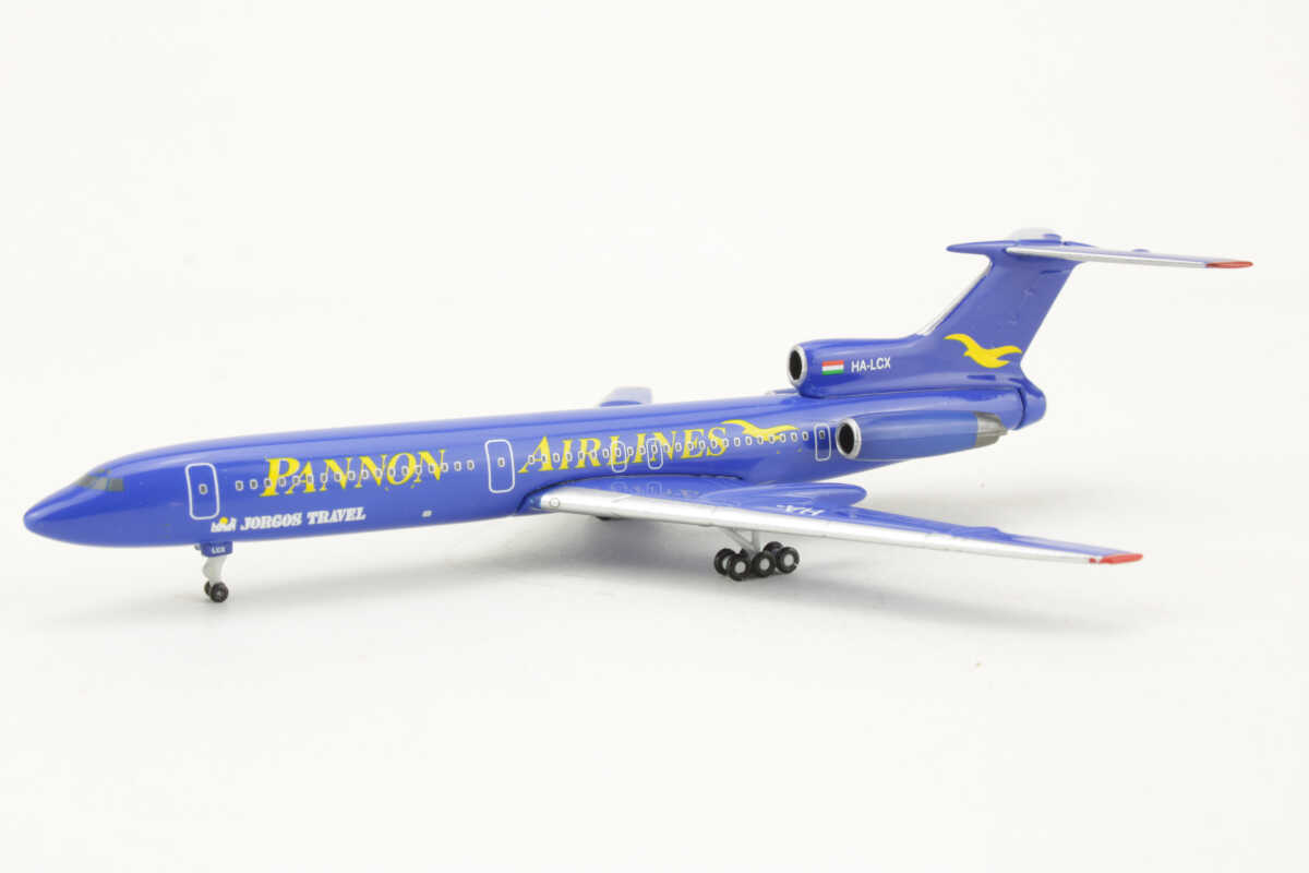 Tupolev TU-154M Pannon Airlines HA-LCX Phoenix 10092 1:400 – Bild 3