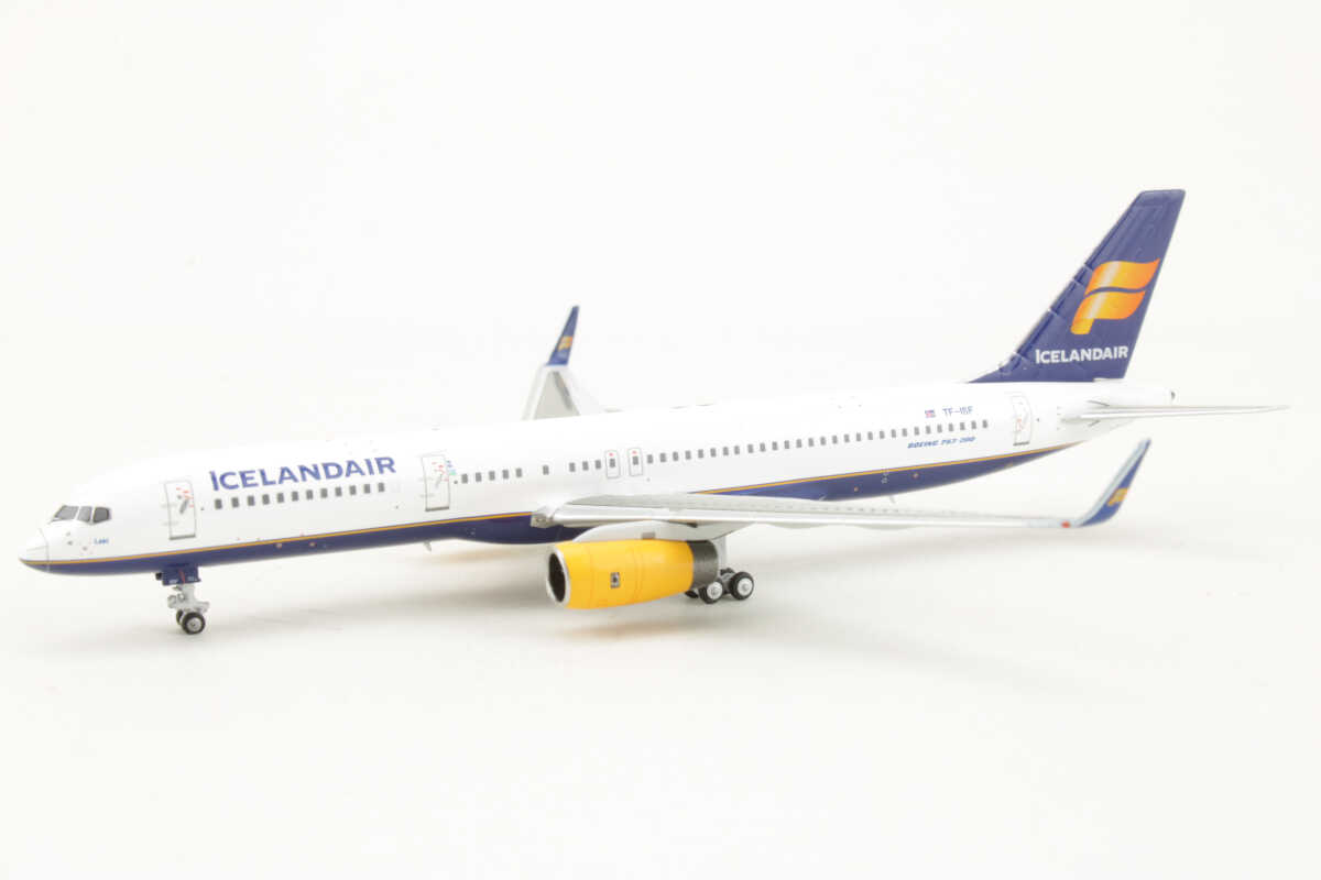 Boeing 757-200 Icelandair TF-ISF NG Models 53026 1:400 – Bild 3