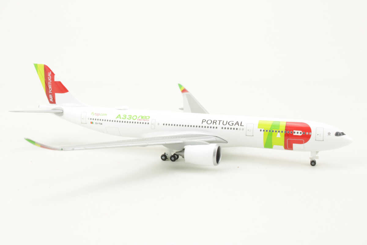 Airbus A330-900neo TAP Air Portugal CS-TUA Herpa 532860 1:500 – Bild 2