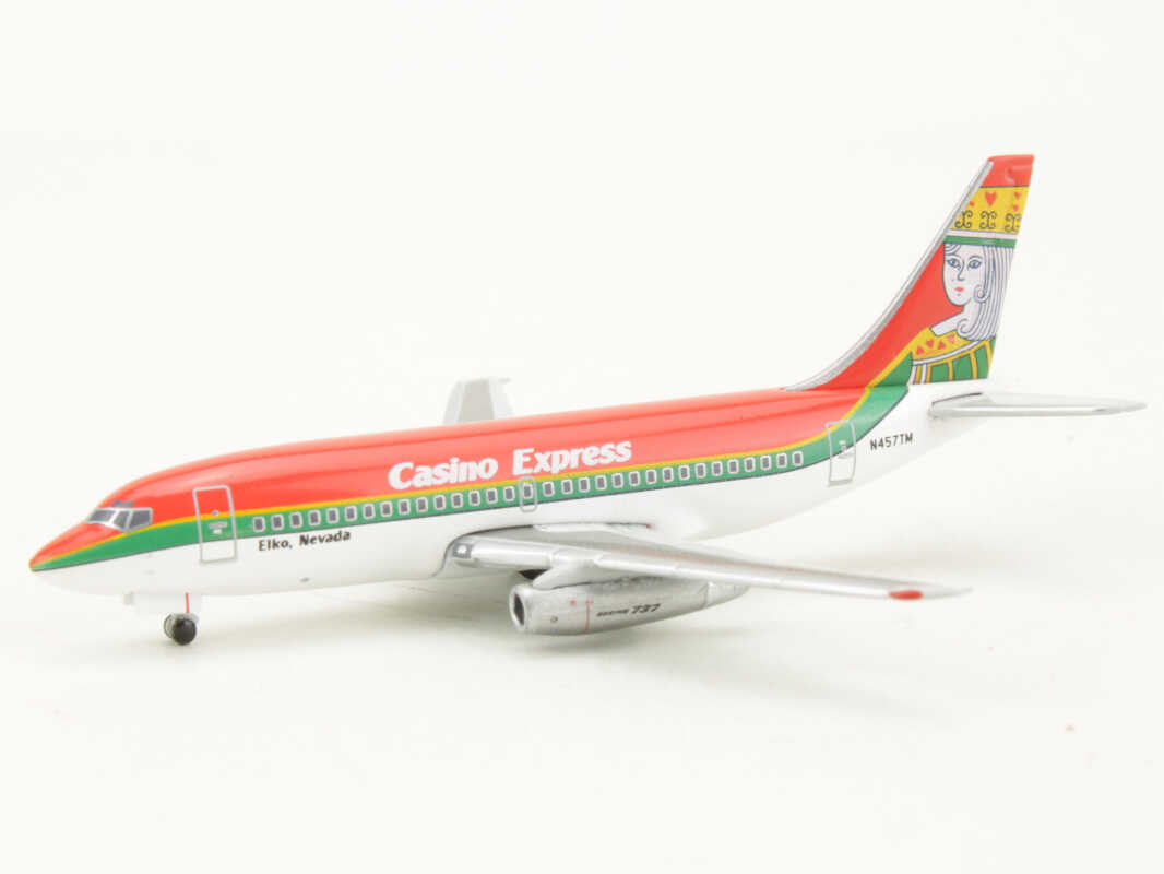 Boeing 737-200 Casino Express "Queen of Hearts" N457TM Herpa 535700 1:500 – Bild 3