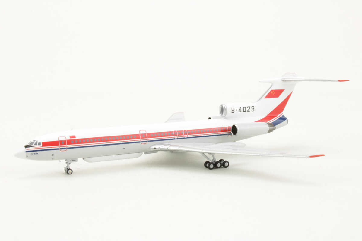 Tupolev TU-154M People's Liberation Army Air Force B-4029 NG Models 54005 1:400 – Bild 3