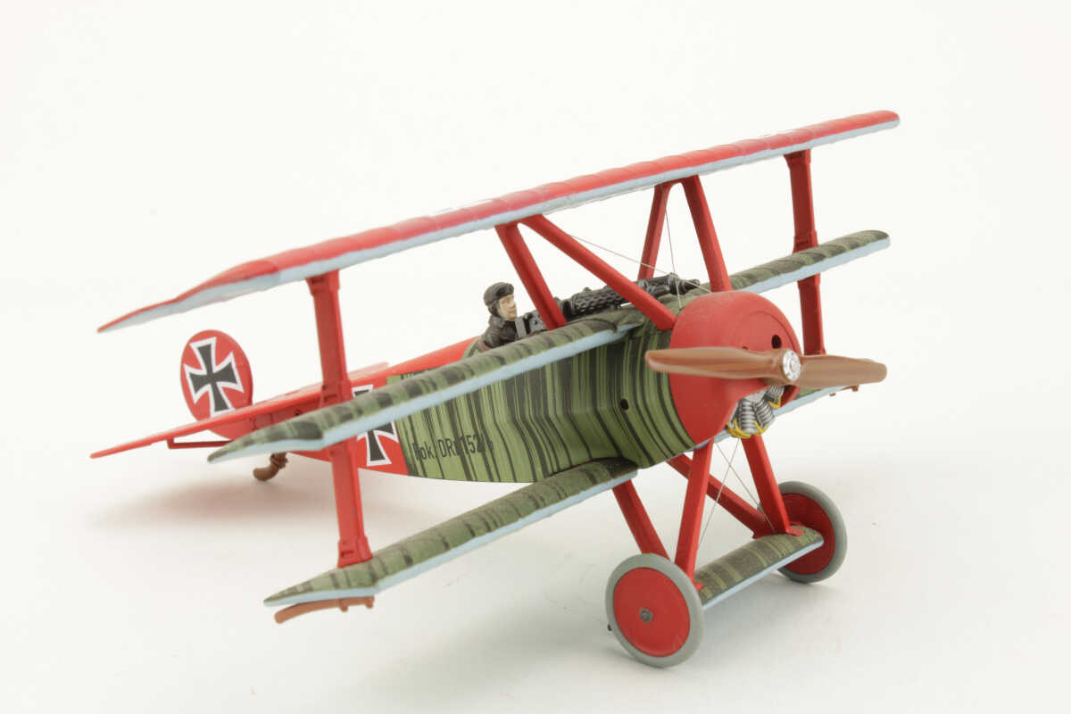 Fokker DR1 152/17 Ritt. Manfred von Richthofen, March 1918 Corgi AA38304 1:48 - Image 2