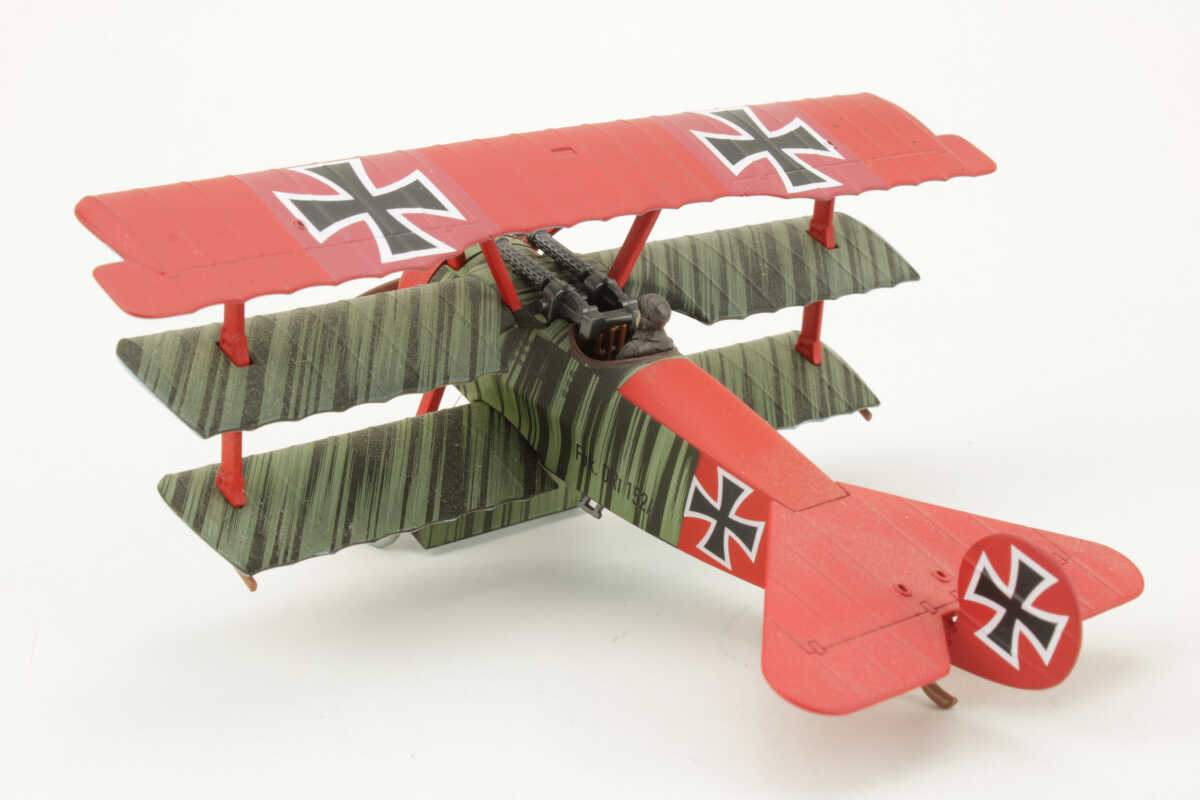 Fokker DR1 152/17 Ritt. Manfred von Richthofen, March 1918 Corgi AA38304 1:48 - Image 4
