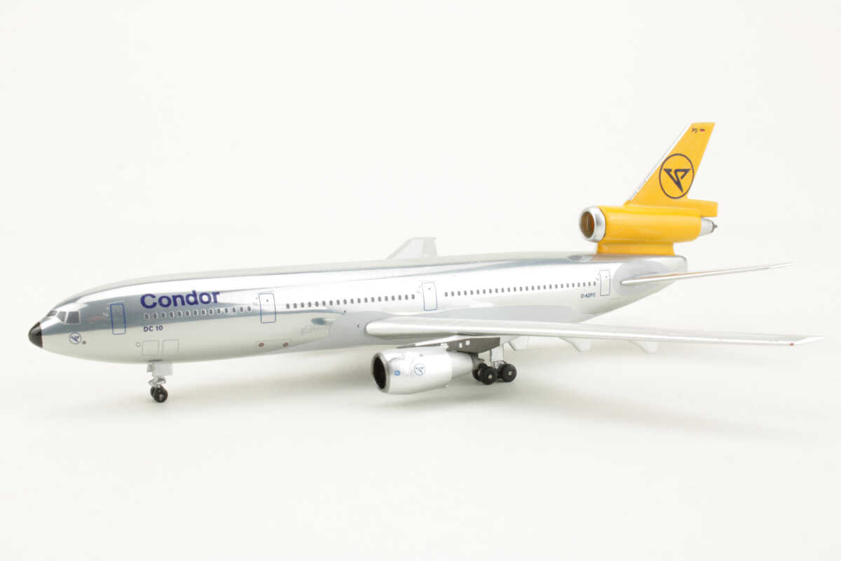 Douglas DC-10-30 Condor D-ADPO Aeroclassics AC419737 1:400 – Bild 3