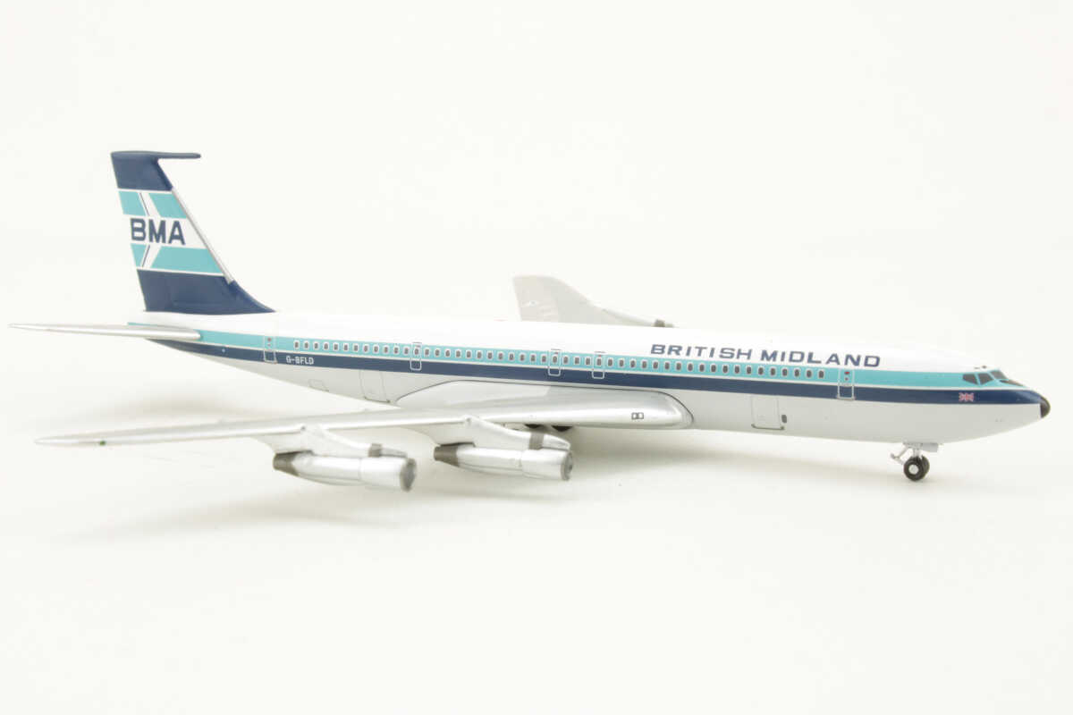 Set 3pcs Boeing 707-320 G-BFLD / Douglas DC-3 G-ANTD / Fokker F-27 G-BMAW British Midland Aeroclassics ACBMASET1 1:400 – Bild 2