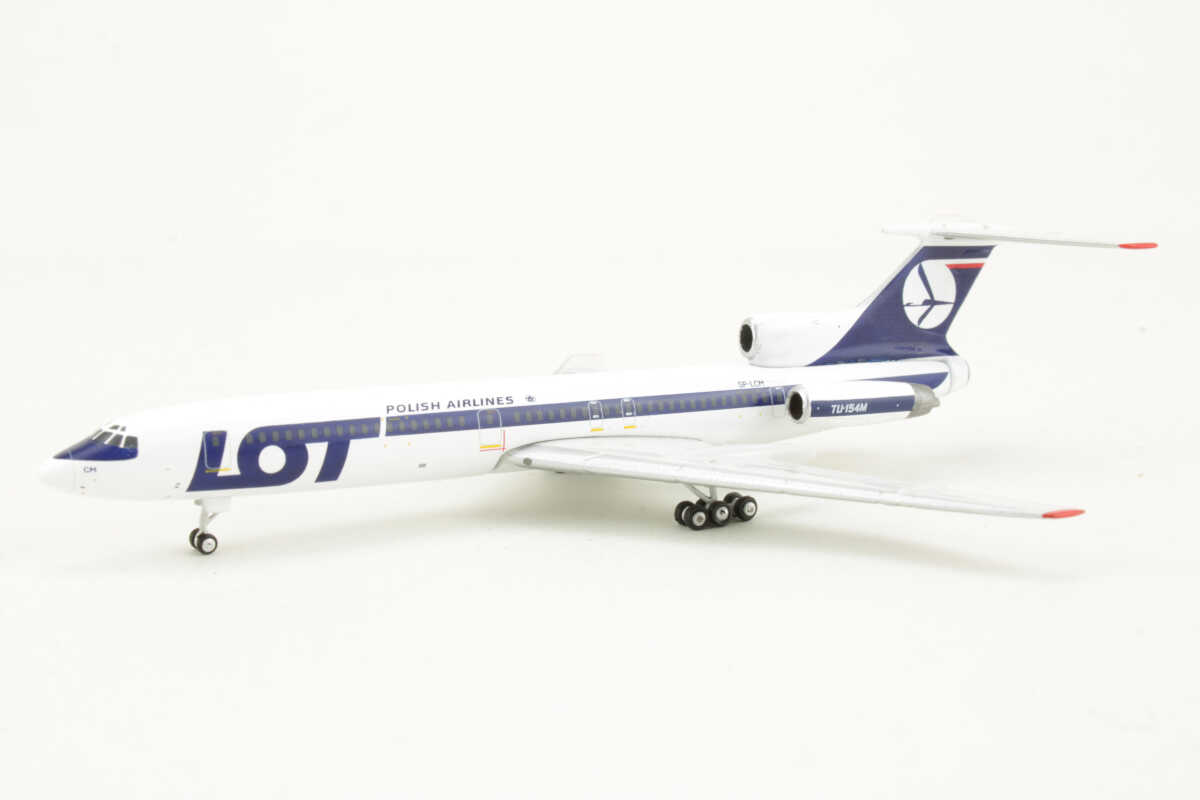 Tupolev TU-154M LOT Polish Airlines SP-LCM Phoenix 11041 1:400 – Bild 3
