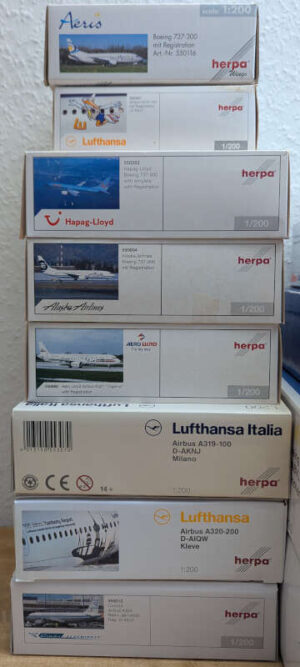 Alternative view of *2.Wahl*  Paket 13 Stück Modelle Herpa / Star Jets 1:200 *2nd choice*