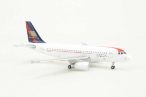 Alternative view of Airbus A319 TACA N471TA Gemini Jets 3557483 / GJTAI149 1:400