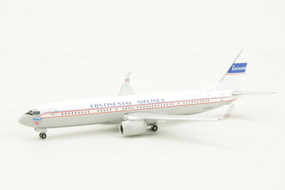 Boeing 737-900ER Continental Airlines "75th Anniversary" N75436 Herpa 507264 1:500 – Bild 3