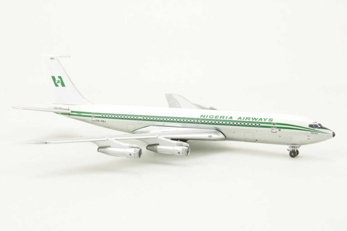 Boeing 707-320C Nigeria Airways 5N-ABJ Aeroclassics 1:400 – Bild 2