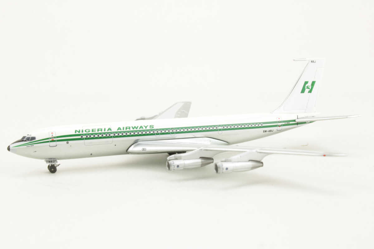 Boeing 707-320C Nigeria Airways 5N-ABJ Aeroclassics 1:400 – Bild 3