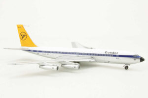 Alternative view of Boeing 707-320B Condor D-ABUG Aeroclassics AC18138E 1:400