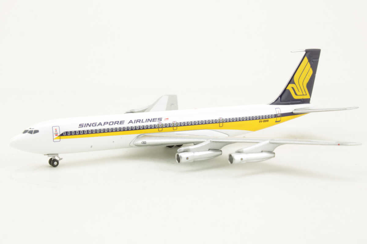 Boeing 707-320B Singapore Airlines 9V-BBB Aeroclassics AC18144 1:400 – Bild 3