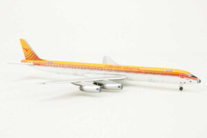 Alternative view of Douglas DC-8-63 Surinam Airways operated by KLM PH-DEM Aeroclassics AC419759 1:400
