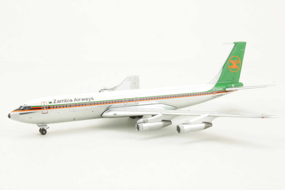 Boeing 707-320C Zambia Airways 9J-AEB Aeroclassics AC9JAEB 1:400 – Bild 3