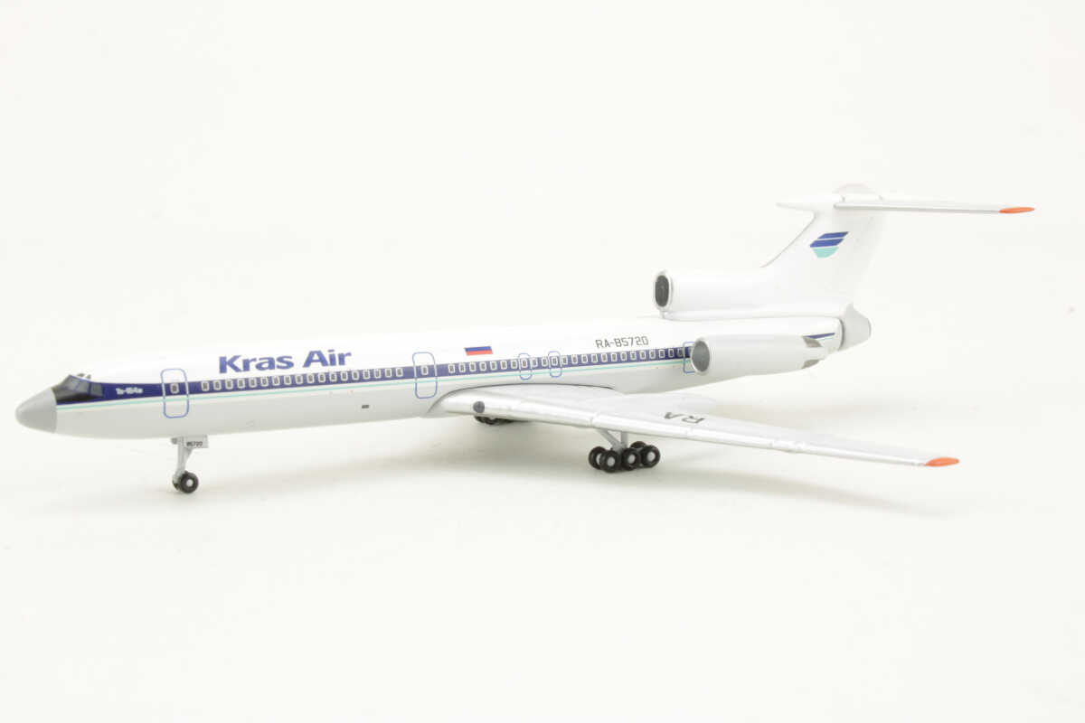 Tupolev TU-154M Kras Air RA-85720 Aeroclassics ACKJC059 1:400 – Bild 3