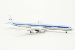 Alternative view of Douglas DC-8-63 KLM Royal Dutch Airlines PH-DEK Aeroclassics ACKLM0410 1:400
