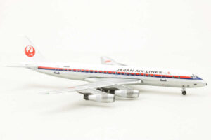 Alternative view of Douglas DC‑8‑50 JAL Japan Air Lines JA8019 Aeroclassics 1:400
