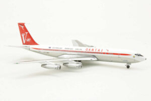 Alternative view of Boeing 707-320C Qantas "V-Jet" VH-EBO Aeroclassics 1:400