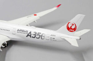 Airbus A350-900 JAL Japan Airlines JA02XJ "Flaps down" JC Wings EW4359002A 1:400 – Bild 8