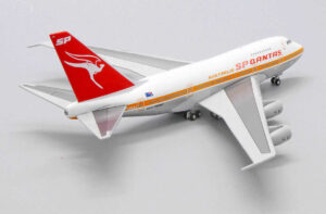 Boeing 747SP Qantas Australia VH-EAA JC Wings EW474S005 1:400 – Bild 7