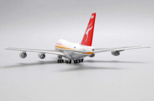 Boeing 747SP Qantas Australia VH-EAA JC Wings EW474S005 1:400 – Bild 9