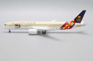 Boeing 787-9 Saudia HZ-ARF JC Wings "Flaps down" LH4192A 1:400 – Bild 5