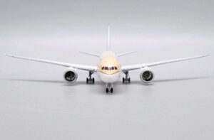 Boeing 787-9 Saudia HZ-ARF JC Wings LH4192 1:400 – Bild 12