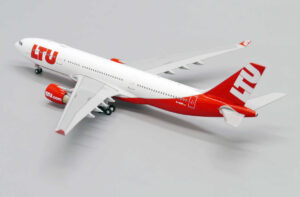 Airbus A330-200 LTU International Airways D-ALPD JC Wings LH4207 1:400 – Bild 4