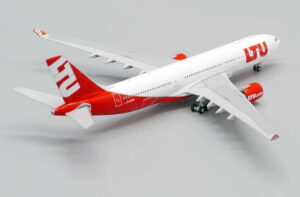 Airbus A330-200 LTU International Airways D-ALPD JC Wings LH4207 1:400 – Bild 5