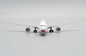 Airbus A330-200 LTU International Airways D-ALPD JC Wings LH4207 1:400 – Bild 10