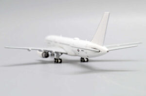 Boeing C-32B US Air Force 96143 JC Wings LH4253 1:400 – Bild 9