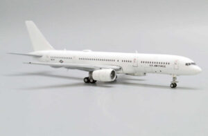 Boeing C-32B US Air Force 96143 JC Wings LH4253 1:400 – Bild 11