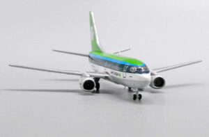 Boeing 737-500 Aer Lingus EI-CDE JC Wings XX4883 1:400 – Bild 8